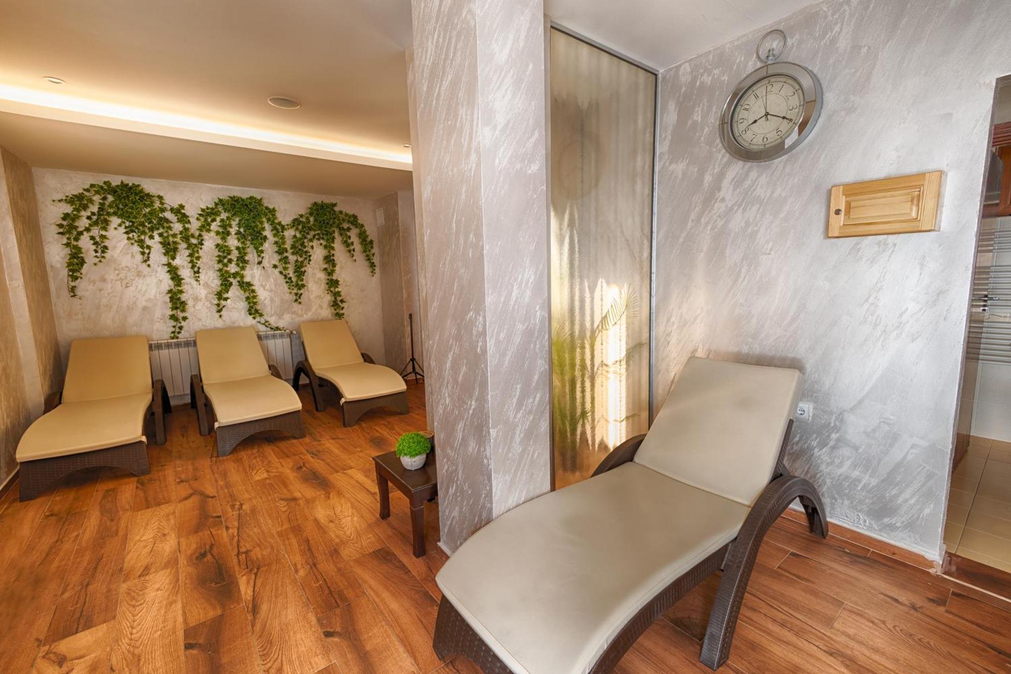 Family Hotel The View & Spa Tsigov Chark Exterior photo